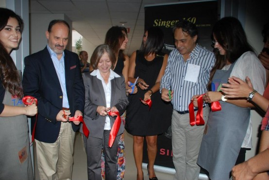 Singer Dikiş Atölyesi Barbaros Şansal Okan'da