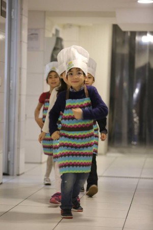 Minik Şefler 23 Nisan'da Çocuklar İçin Mutfakta