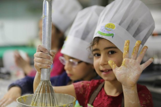 Minik Şefler 23 Nisan'da Çocuklar İçin Mutfakta