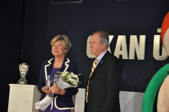 Okan Üniversitesi 2012 Spor Ödülleri sahiplerini