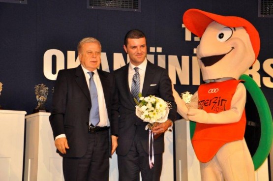 Okan Üniversitesi 2012 Spor Ödülleri sahiplerini