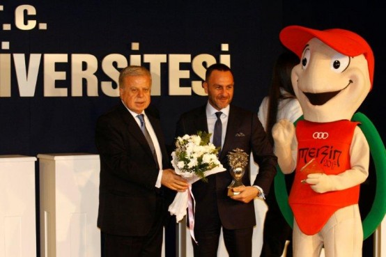 Okan Üniversitesi 2012 Spor Ödülleri sahiplerini