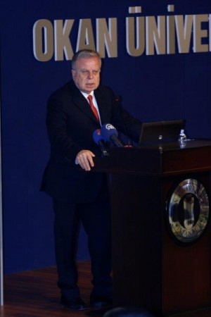 Binali Yıldırım'a Onursal Doktora