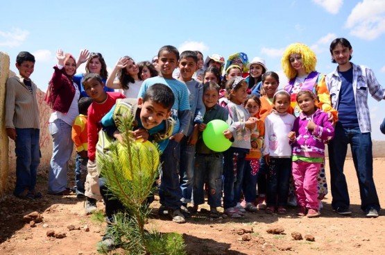 Mutluluğu paylaştılar.