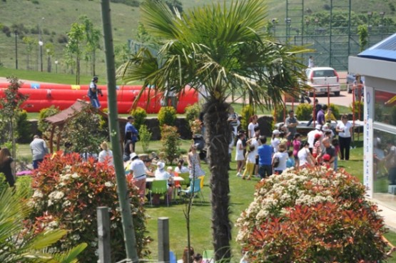 Okan Camp Bradley Yaz Pikniği