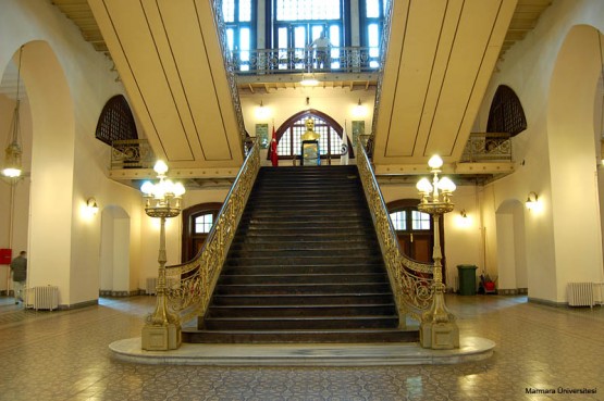 Marmara Üniversitesi