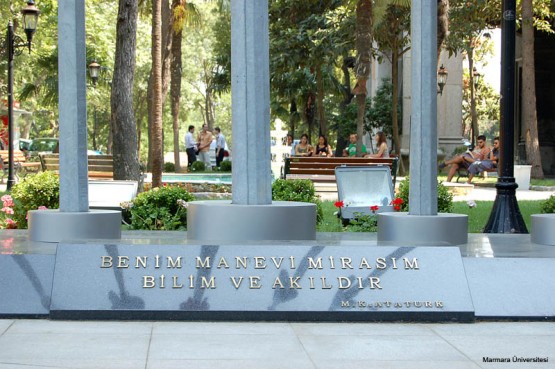 Marmara Üniversitesi