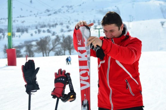 Minik Kardelenler kayak ile tanıştı