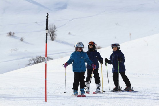 Minik Kardelenler kayak ile tanıştı