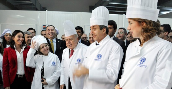 Türkiye'nin en büyük gastronomi mutfağı açıldı