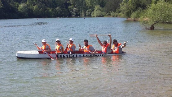 Boğaziçili Vikingler betonu yüzdürdü