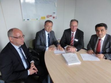 BAKTAT, Almanya'da Türk-Alman İş ve Eğitim Enstitüsü'nü kurdu.