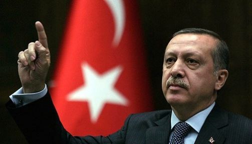 Başbakan: Gelecek gençlerimizin omuzlarındadır