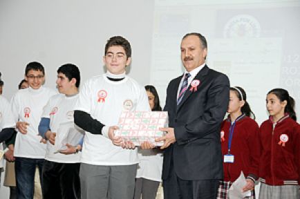 Bilimin çocukları ödüllendirildi
