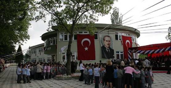 Bursalı hayırseverlerden eğitime 291 milyon TL