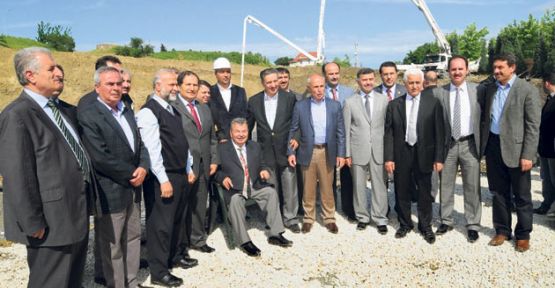 Fatih Üniversitesi'nde Mehmet Hasırcılar Camii'nin temeli atıldı