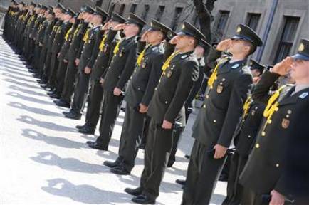 Harbiyeden atılana tazminat affı