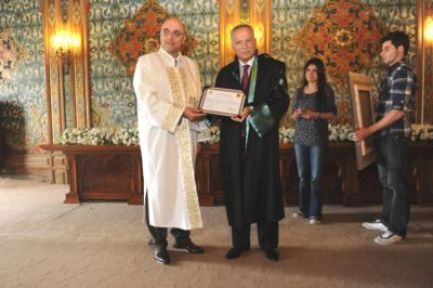 İstanbul Üniversitesi'nden İhsanoğlu'na Fahri Doktora