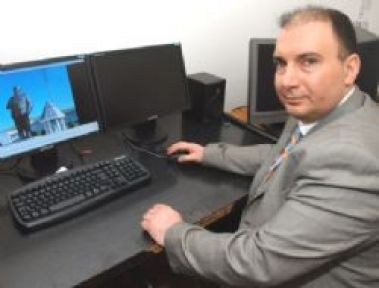 Kadınlar Daha Güzel Konuşuyor