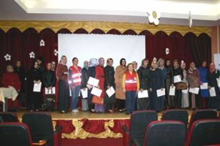 Öğretmen ve velilere ilkyardım eğitimi