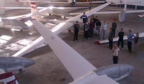 Okan Üniversitesi Havacılık Topluluğu planör eğitimini tamamladı.