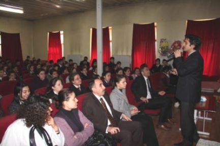 Oltu'da Sınav Stresi, Sınav Kaygısı ve Sınav Motivasyonu Konferansı