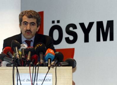 ÖSYM'den rektörlere ilginç e-posta