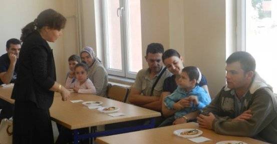 Tekirdağ'ın Çerkezköy İlçesi'nde Müjgan-Serkan Karagöz Özel Eğitim Uygulama Merkezi 39 öğrencisiyle eğitim-öğretime açıldı.