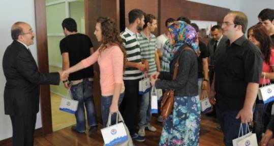 Trabzonlu öğrenciler Başkanı unutmadı