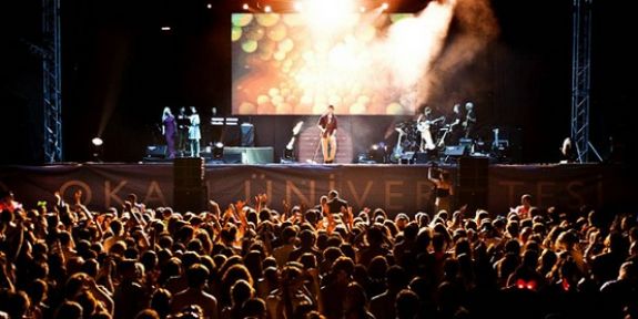 Üniversite Adayları, Okan Üniversitesi’nin Düzenlediği Sınavdır Geçer After Party ile Coştu