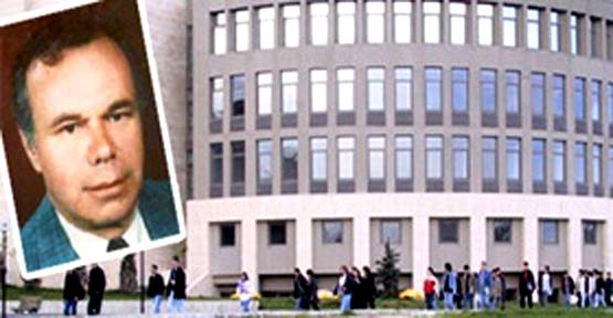 Üniversite'de Hocadan Soru Skandalı