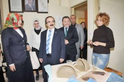 Vali Coş, SEYMER’lere hayran kaldı