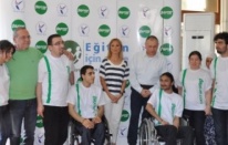 Eğitim İçin El Ele Projesi'yle engellilere burs