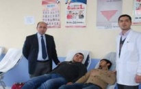 Öğretmen ve Öğrencilerden kan bağışına destek