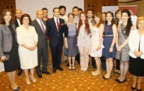 Türkiye'nin Geleceğine 74 genç TEV bursuyla okuyacak