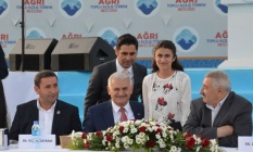 Başbakan Yıldırım'dan TEOG birincisine burs sözü