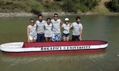 Boğaziçili Vikingler betonu yüzdürdü