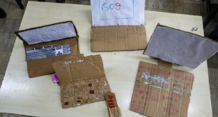 Kartondan Bilgisayarla Öğreniyorlar