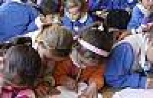 Bu da 5+5+5, 1 sınıfta 133 öğrenci!