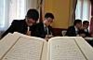 Çinli öğrenciler Kuran öğreniyor