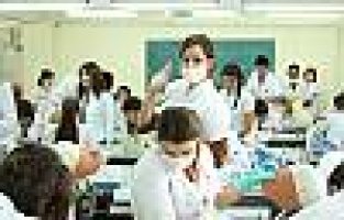 Ege Üniversitesi Diş Hekimliği Fakültesi'ne Avrupa'dan tam not