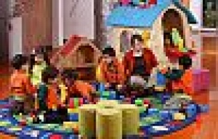 Erken yaşta dil eğitimi İzmir okul öncesi sempozyumunda 