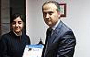 Hazırlık kitapları dağıtıldı, sırada burs sözü var