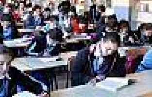 Lazca seçmeli dersler arasında