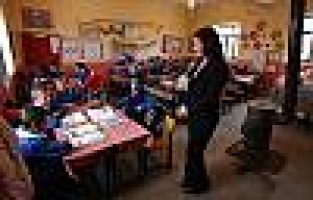 MEB: Torpil değil öğretmen ihtiyacı