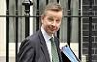 Milli Eğitim Bakanı öğretmeninden özür diledi