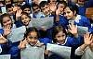 Okullarda karne heyecanı