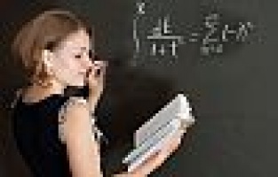 Özel okullar artarken dershaneler geriliyor.