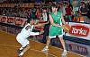 Üniversitede gözler lige çevrildi