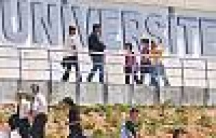 Üniversitede siyaset suç olmaktan çıktı